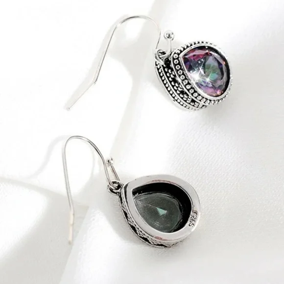 RESTOCKED: Antique women’s cute dangle water drop earrings - Picture 5 of 5